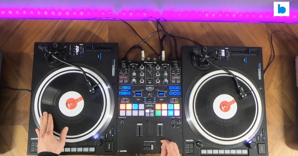 DJ ND Demonstrates How to Perform an Echo Using Your Fader